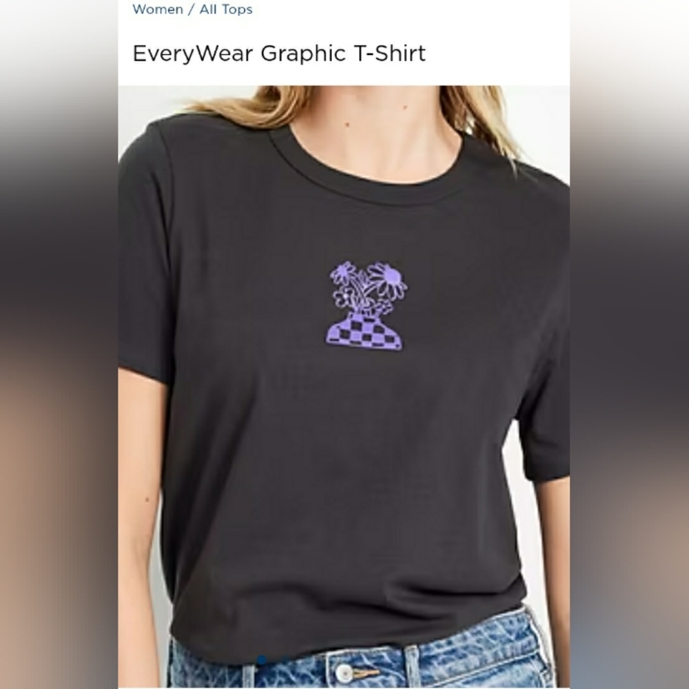 Old Navy Every Wear Graphic T-Shirt